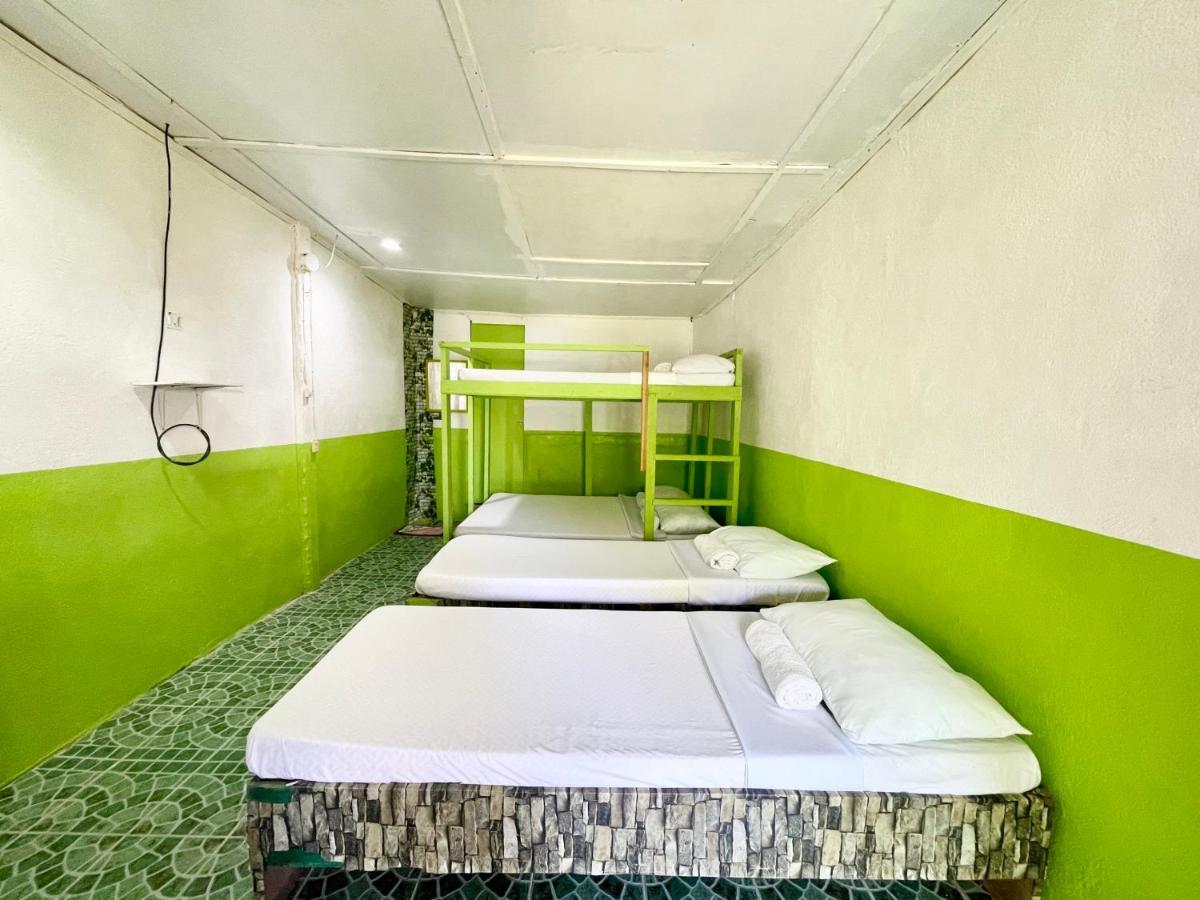Oyo 899 Merie Diz Sunrise Beach Resort 오슬롭 외부 사진
