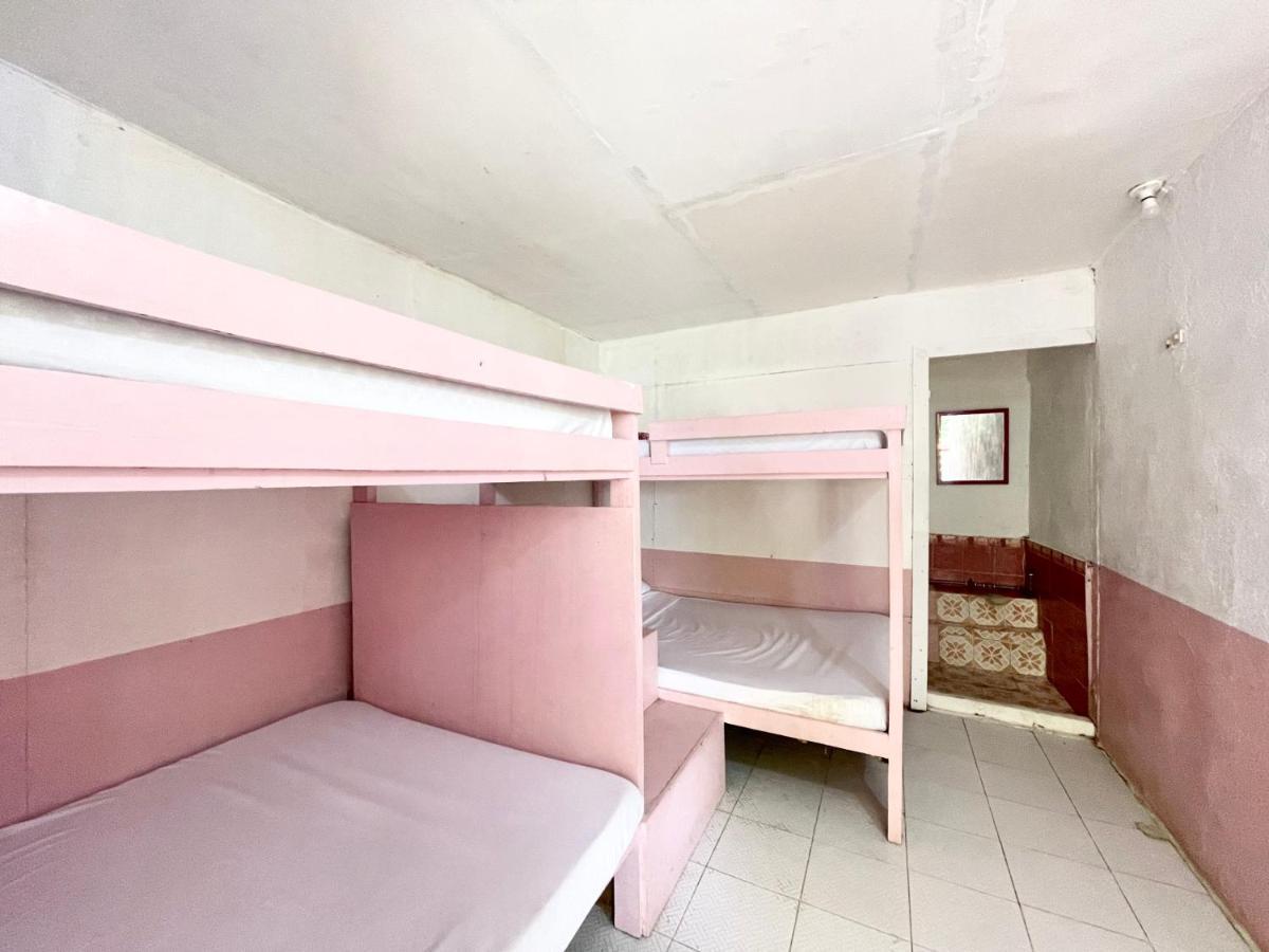 Oyo 899 Merie Diz Sunrise Beach Resort 오슬롭 외부 사진