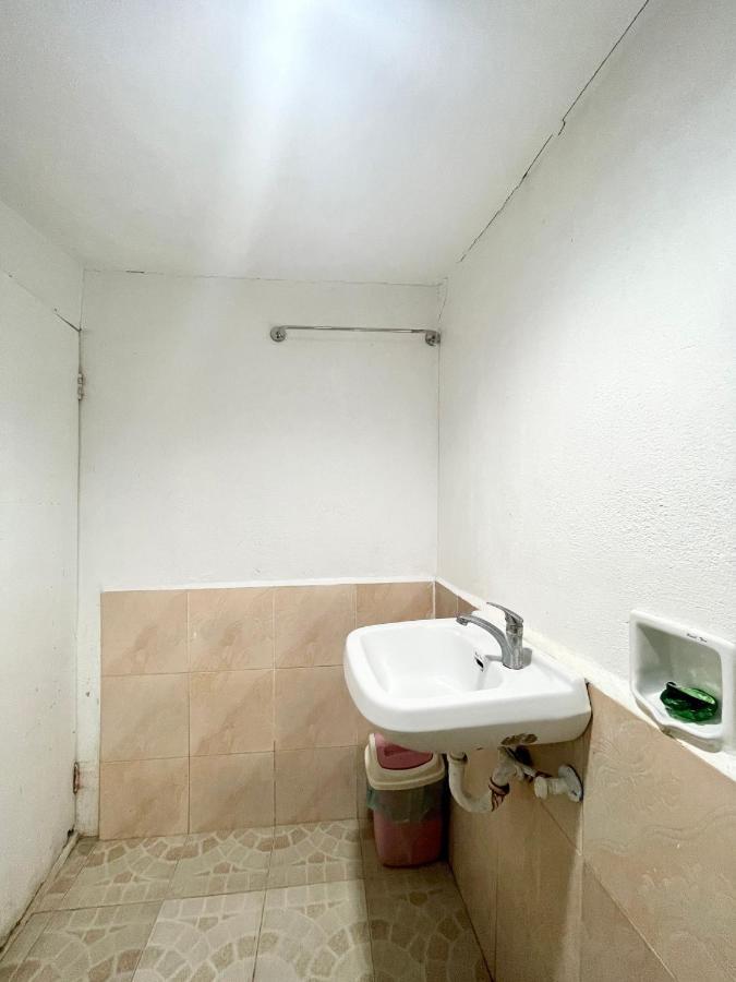 Oyo 899 Merie Diz Sunrise Beach Resort 오슬롭 외부 사진