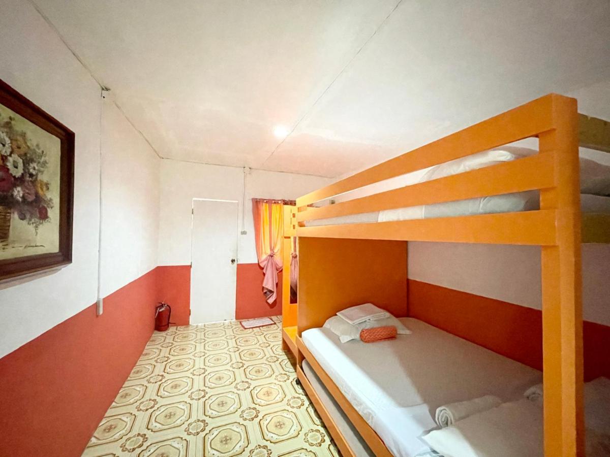 Oyo 899 Merie Diz Sunrise Beach Resort 오슬롭 외부 사진
