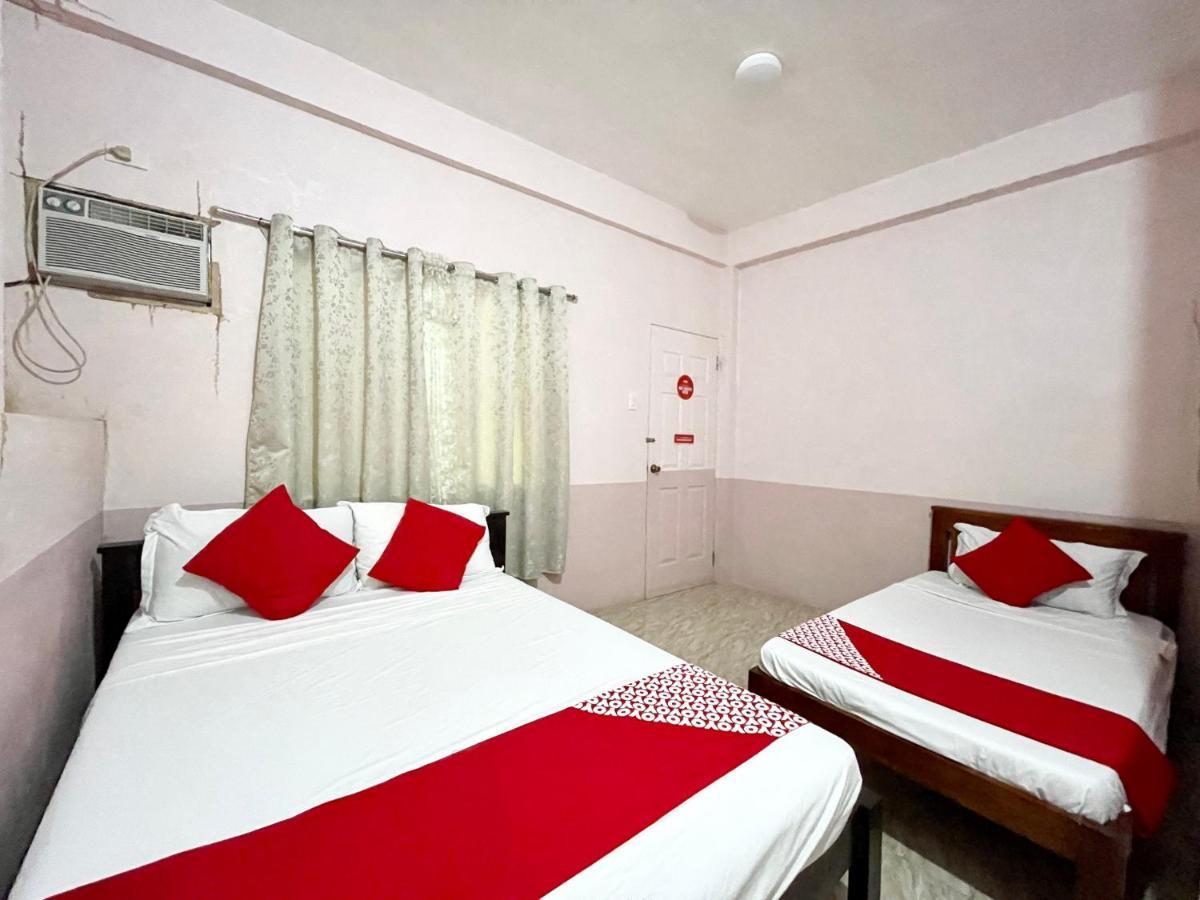 Oyo 899 Merie Diz Sunrise Beach Resort 오슬롭 외부 사진