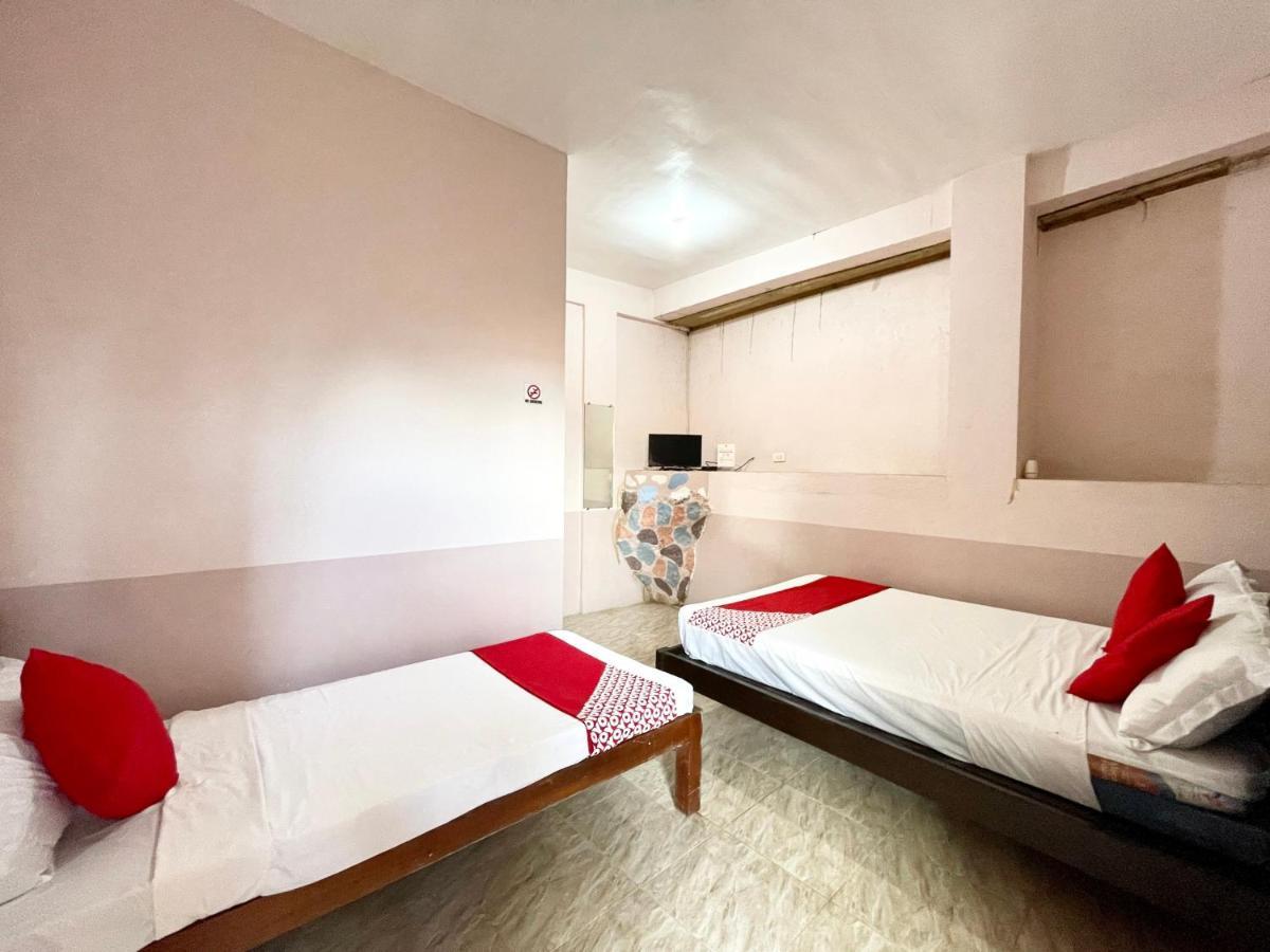Oyo 899 Merie Diz Sunrise Beach Resort 오슬롭 외부 사진